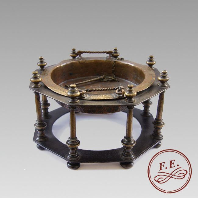 Brasero-de-manos-Hierro-bronce-y-cobre